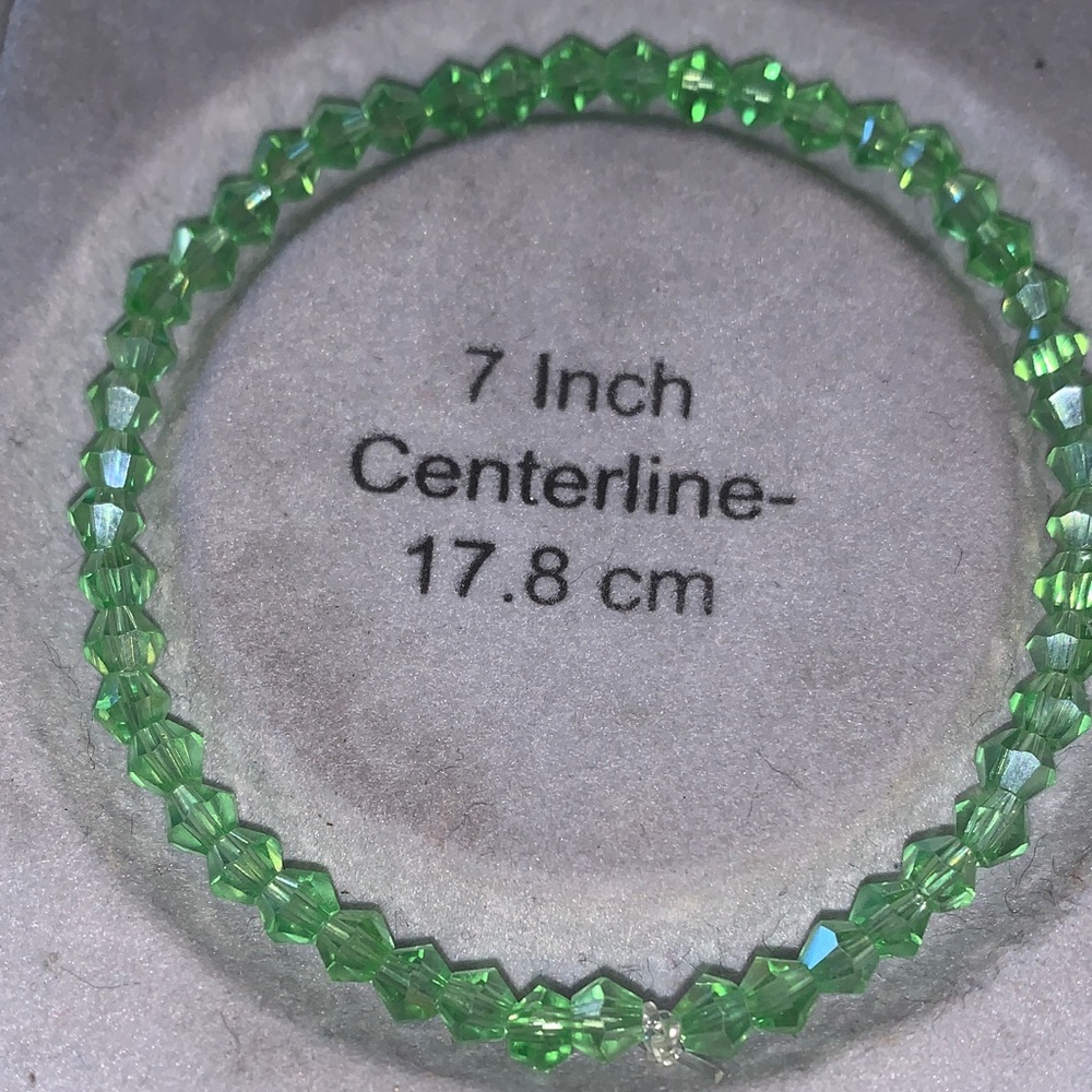 Green Aurora borealis Crystal stretch Bracelet
